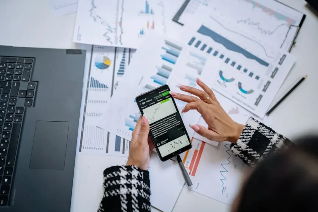 How to Track High-Volatility Keywords